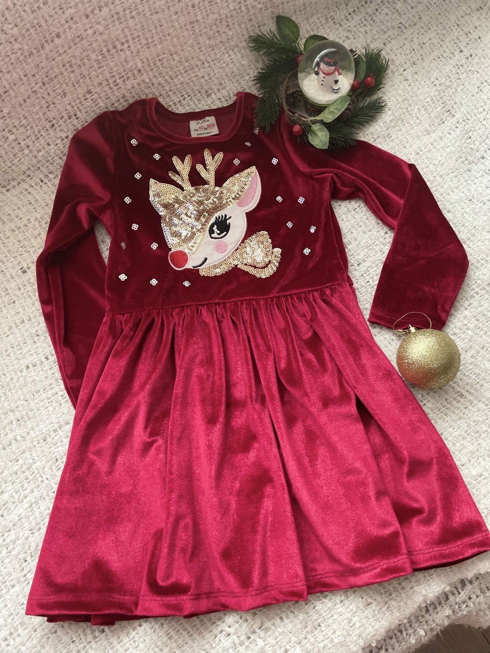 Kırmızı Geyik Baskılı Elbise