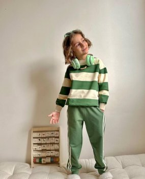 Yeşil Çizgili Takım