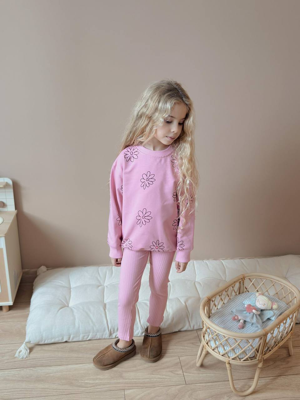 Pembe Çicek Desenli Takım 