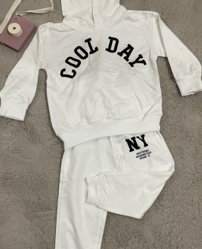 Beyaz Cool Day Baskılı Kapşonlu Takım
