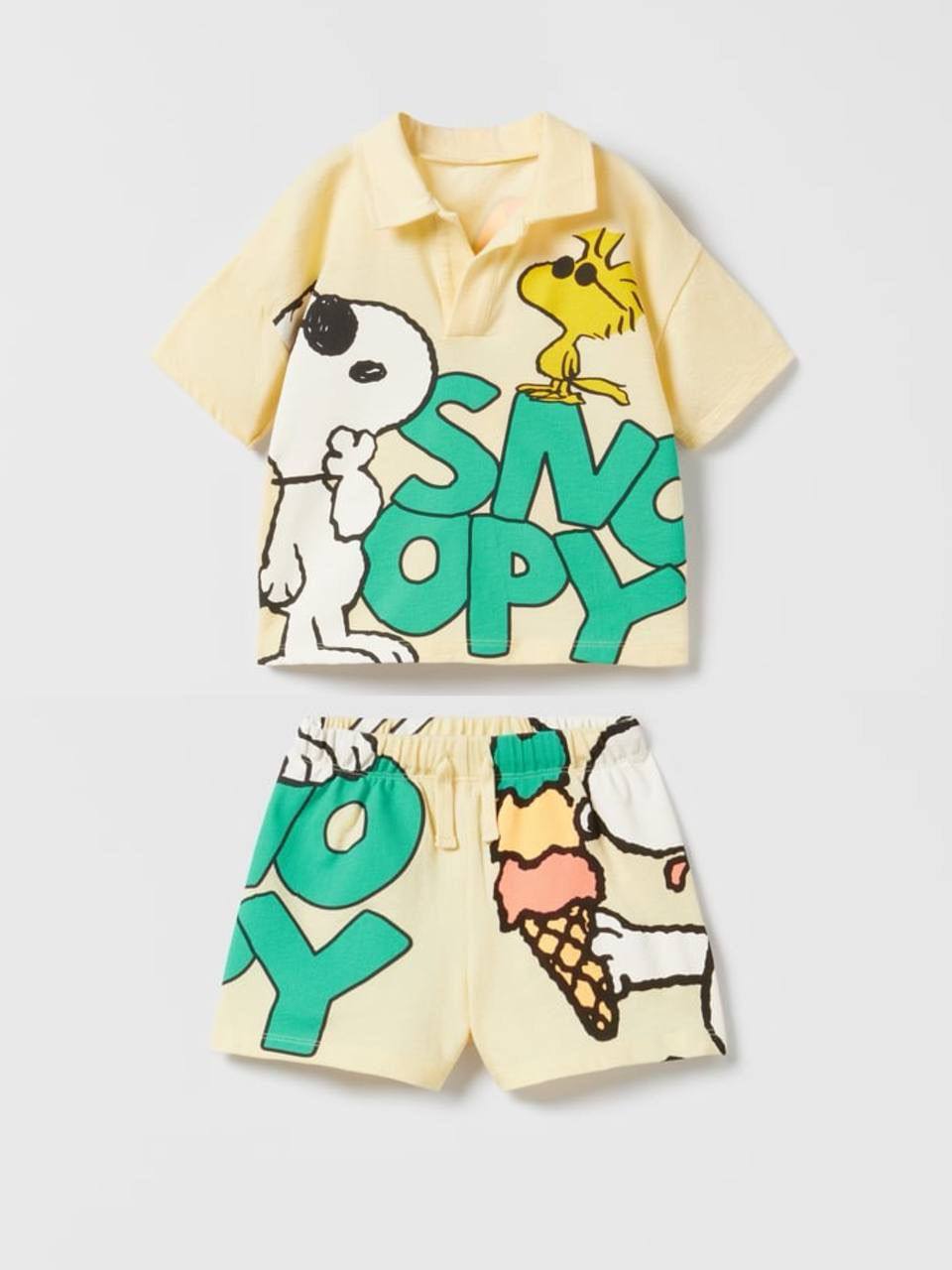 Snoopy Yakalı Takım