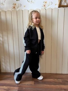 Şerit Çizgili Fermuarlı Eşofman Takımı