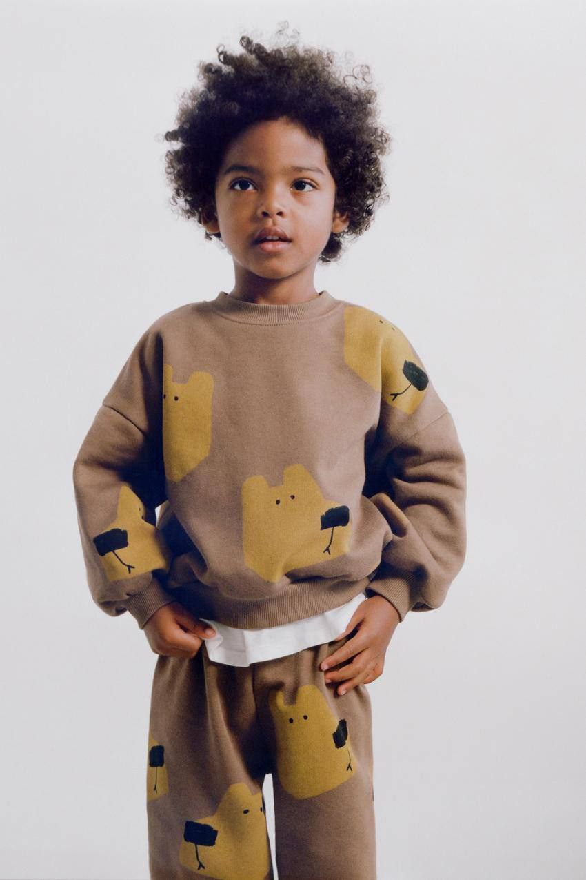 Kahverengi Dog Desenli Eşofman Takımı 